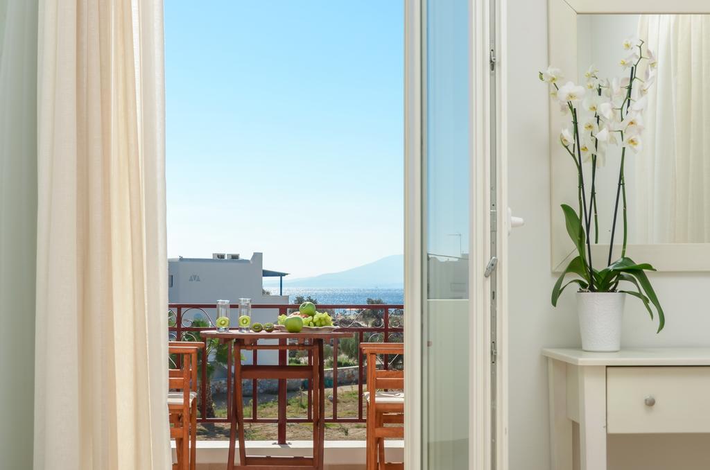 Perla Hotel Agios Prokopios  Exterior foto
